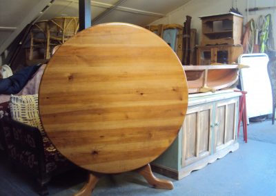 Tables & Cabinets
