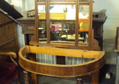 Tables & Cabinets