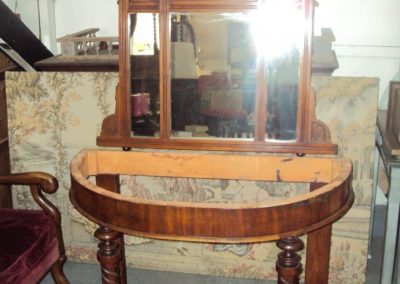 Tables & Cabinets