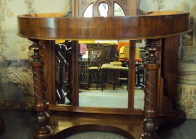 Tables & Cabinets