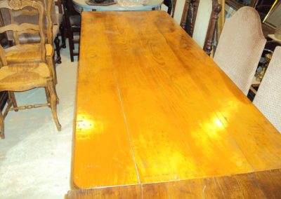 Tables & Cabinets