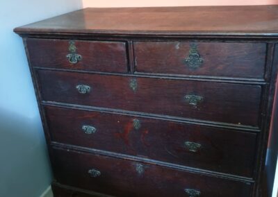 Tables & Cabinets