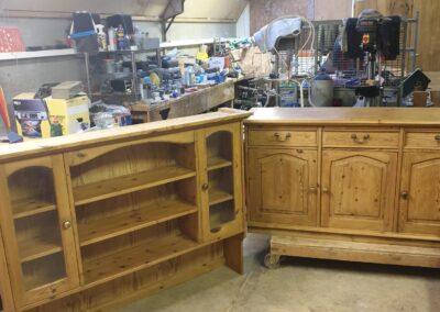 Tables & Cabinets