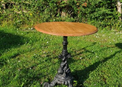 Tables & Cabinets